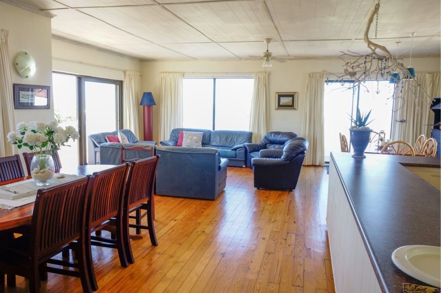 3 Bedroom Property for Sale in Oyster Bay Eastern Cape